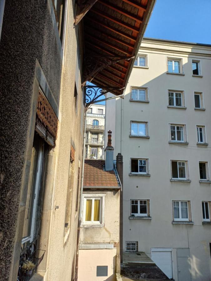 Le Carnot, A Deux Pas Du Centre Ville Besançon Exterior foto