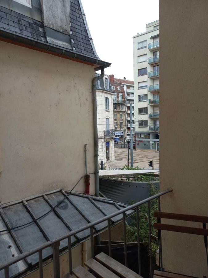 Le Carnot, A Deux Pas Du Centre Ville Besançon Exterior foto